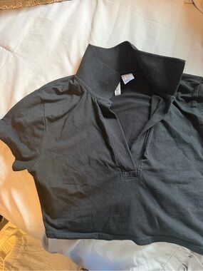 H&M Black Short Sleeve Polo Crop Top